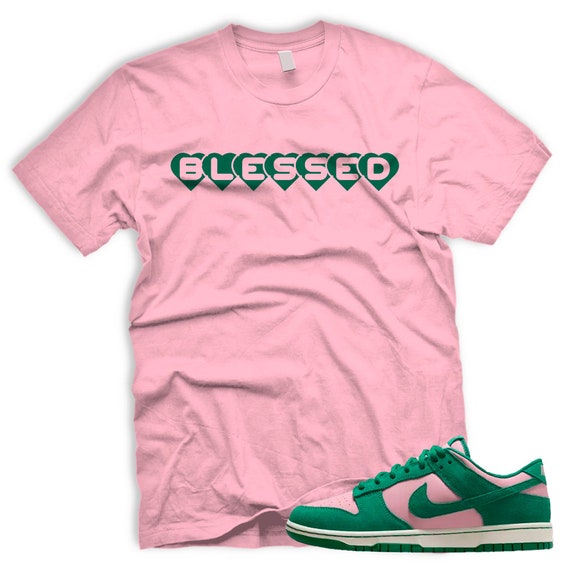 BLSSDHRTS Medium Soft Pink Malachite Dunk Low Retro Match T
