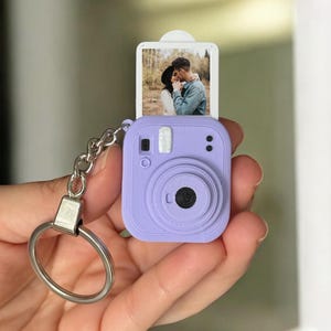 Mini Camera Keychain With Custom Photo – Personalized San Valentine Gift For Couples