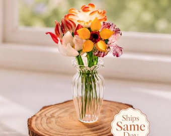Glass Birth Month Flower – Personalized Mini Bouquet With Vase