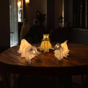 ゴーストドッグ LED ナイトライト | ハロウィンデコレーション、動物好きへのギフト