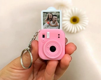 Keychain Mini Camera with Your Own Photo, Customizable  Unique Gift, Perfect Keepsake for Photography Lovers, Stylish Functional Accessory