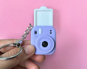Stylish Customizable Mini Camera Keychain with Your Photo | Trendy Personalized Accessory for Everyday | Perfect Gift for Fashion Lovers