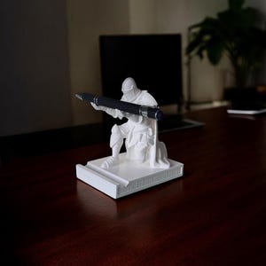 Portalápices de caballero, bolígrafo grabado personalizado, decoración de escritorio para gamers Blanco