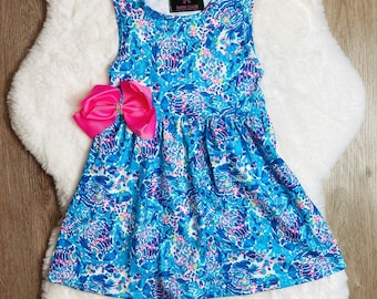 Vestido de peces tropicales para niñas: Conjunto de verano de algodón con lazo