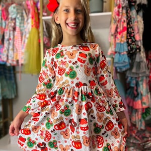 Girls' Christmas Dress: Mouse Holiday Outfit with Matching Bow