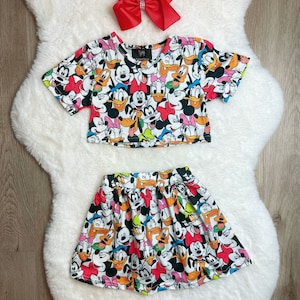 girls mouse crop, park crop top, vacation outfit, theme park outfit, mouse skirt, Girls skort, toddler mouse skort set, girls summer skort