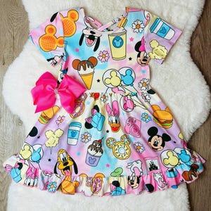 Pink Mouse Treats Dress: Girls&#39; Summer Vacation Outfit with Bow