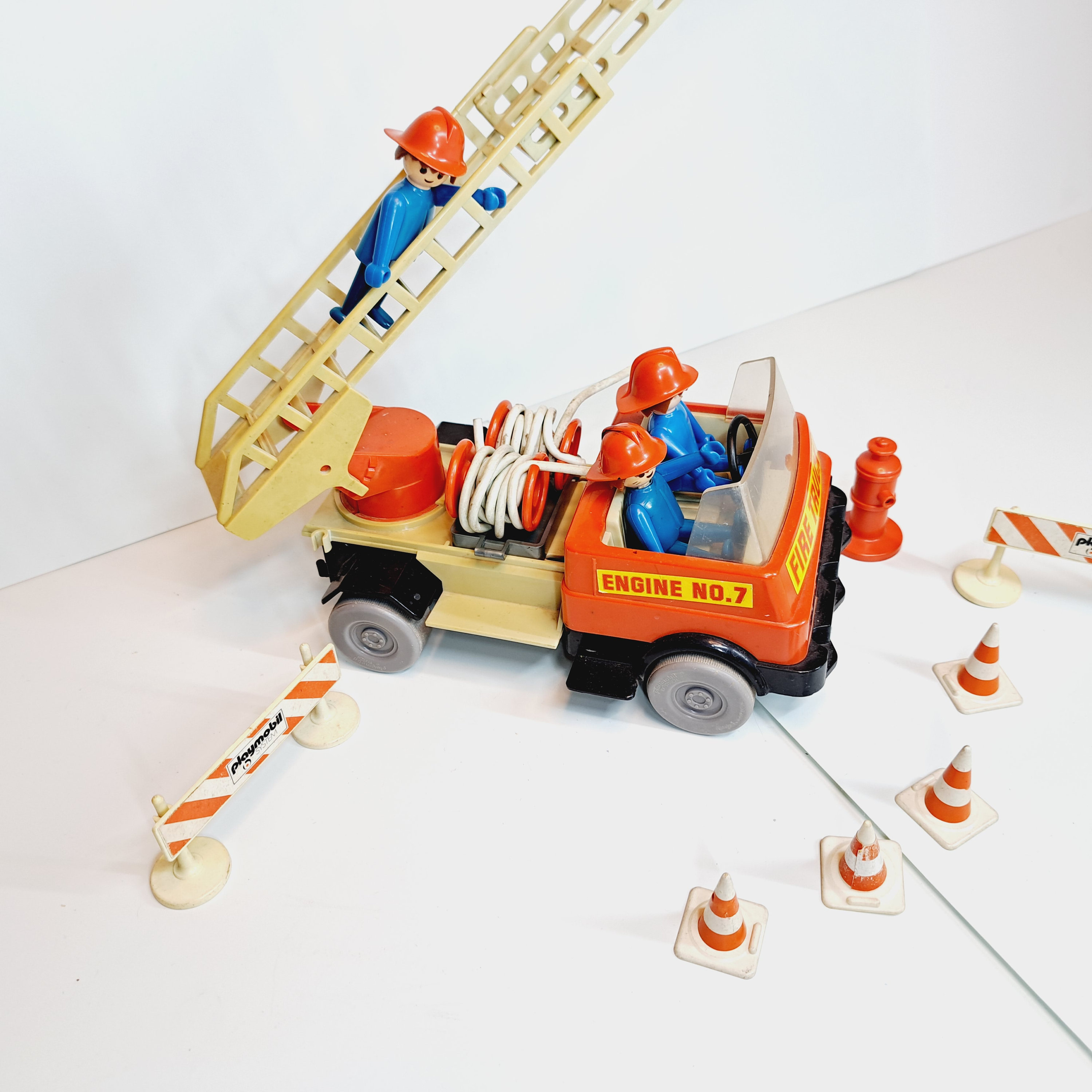 Camion de pompier Playmobil System 3236 - jouets rétro jeux de