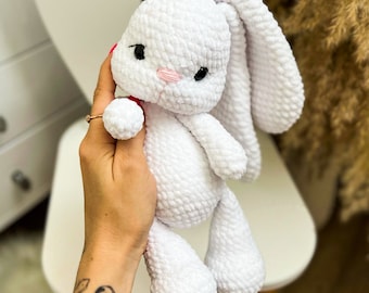 White Crochet Bunny Amigurumi Pattern