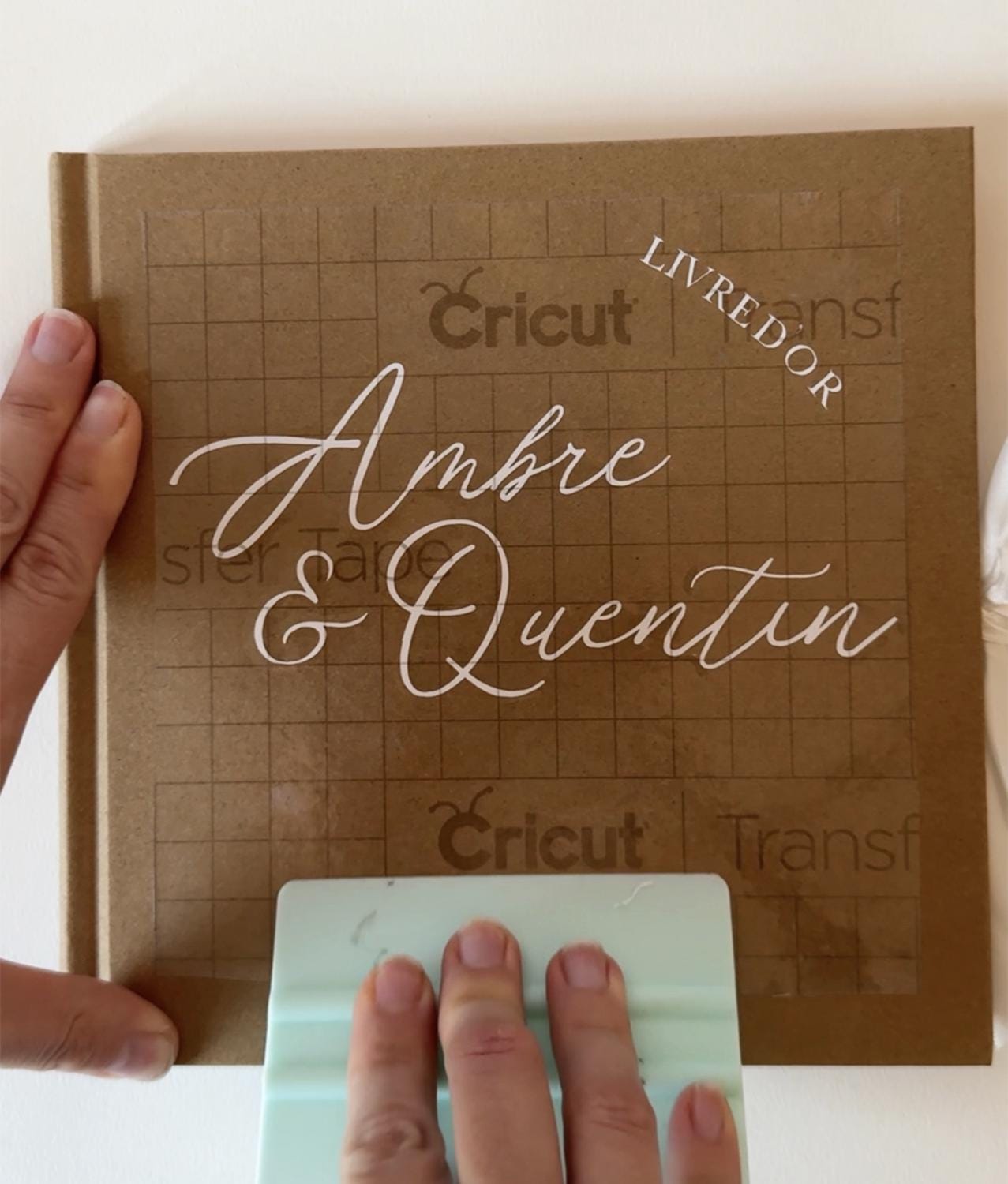 Sticker personnalisé pour livre d’or de mariage unique