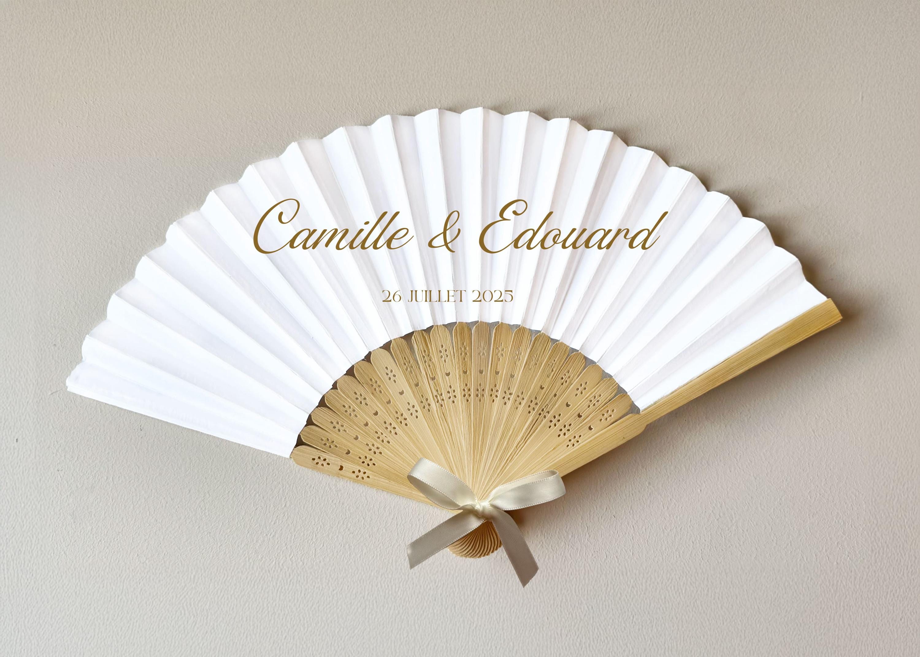 Éventail personnalisé pour mariage – 12 designs élégants