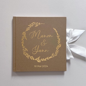 Libro degli ospiti personalizzato per matrimonio in carta Kraft | Motivo floreale dorato – Album dei ricordi Boho Chic – 80 pagine