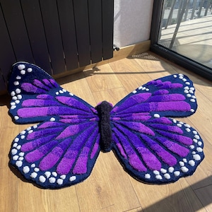 3d pluizig vlindertapijt, 3d getuft tapijt op maat, hoogpolig tapijt, pluizig luxe tapijt, pluizig tapijt op maat, luxe tapijt, wollen tapijt