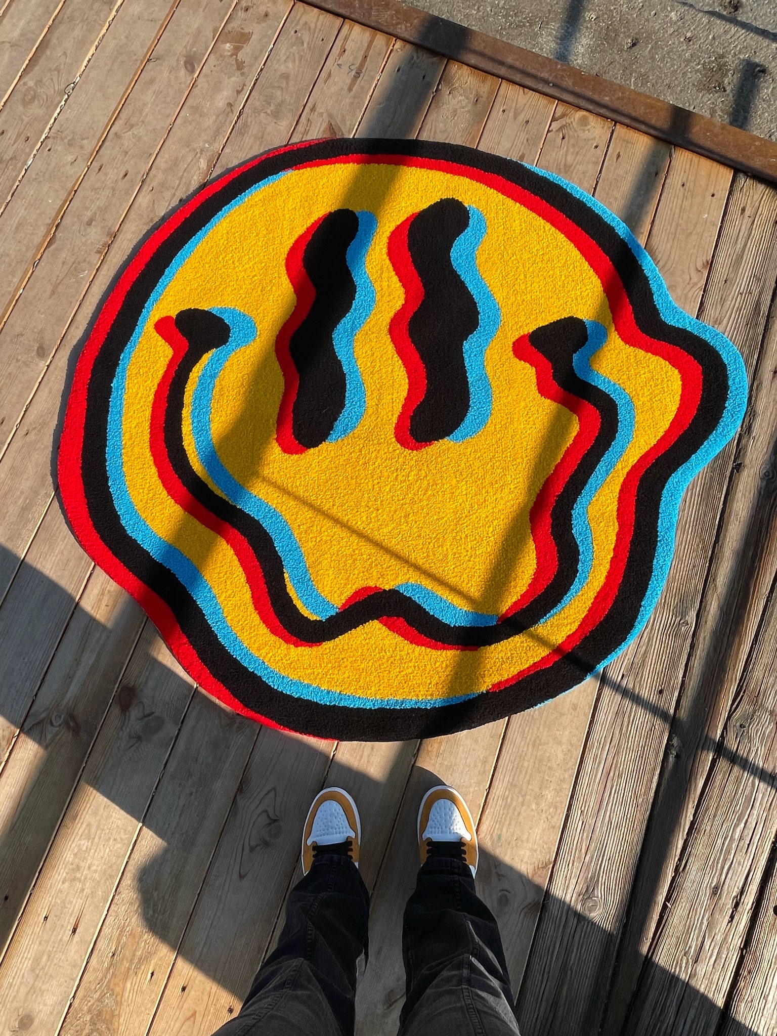 Abstract Smile Rug: Trippy Living Room Decor Carpet - Etsy