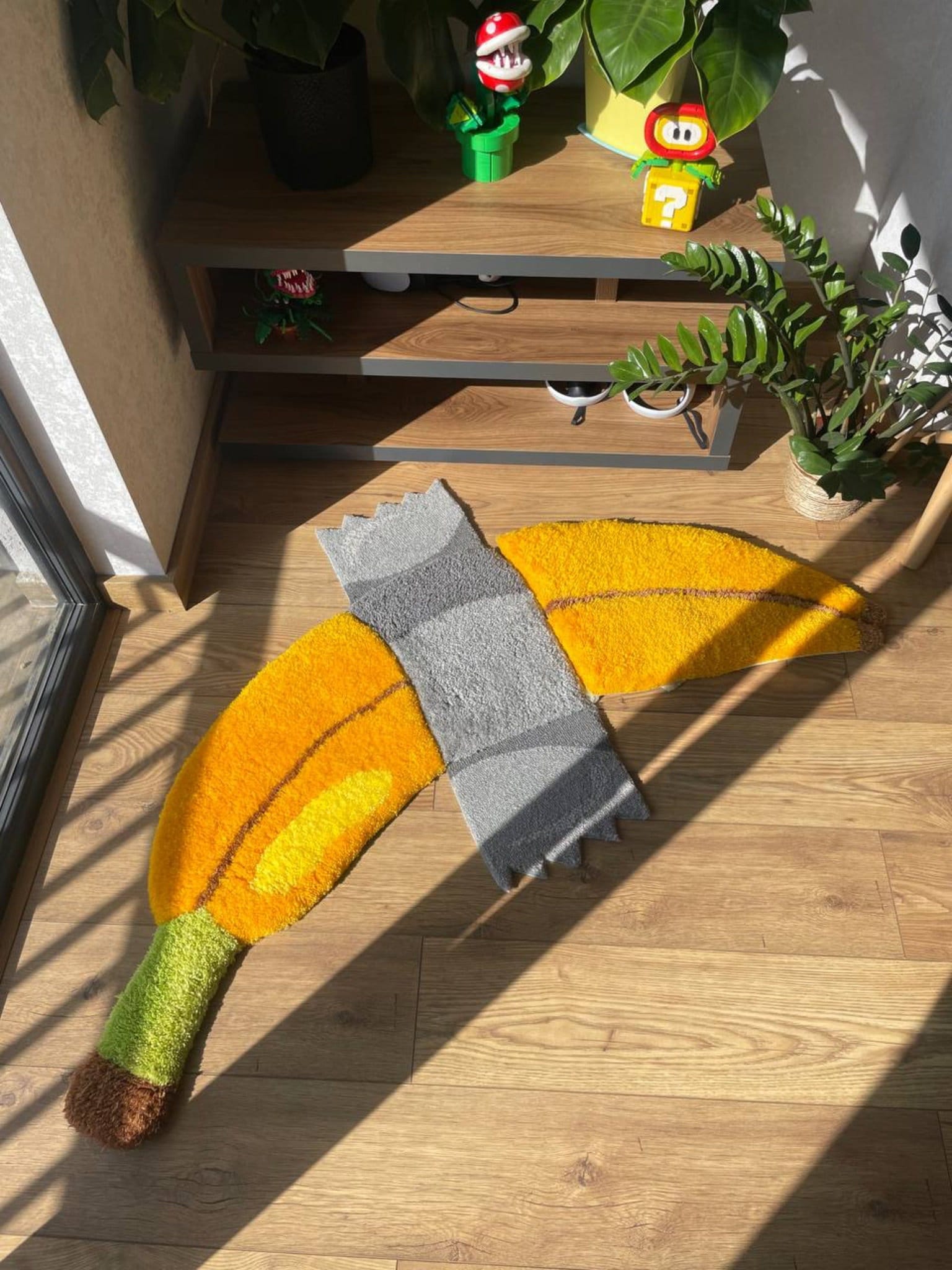 Taped banana art, fluffy taped banana custom rug, handmade tufted 3d carpet, high pile rug, gift idea rug, living room decor, pixel rug art