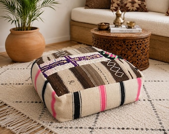 Puf otomano marroquino feito à mão, almofada de chão berbere, banquinho boho patchwork, decoração exclusiva em lã tecida, peça única, puf otomano vintage.