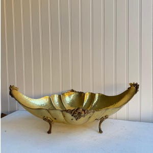 Vintage Italian Hammered Brass Scalloped Centerpiece Bowl | Ornate Floral Design Footed Fruit Bowl