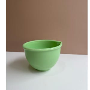 Vintage Jadeite Mixing Bowl with Pour Spout | Green Milk Glass | Retro Kitchen Decor