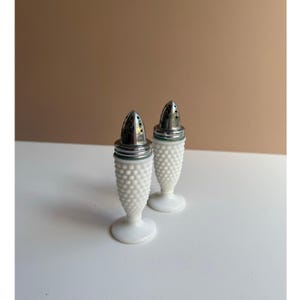 Vintage Hobnail Milk Glass Salt & Pepper Shakers | Footed Set | Cottage Farmhouse Kitchen | White Opalescent Glass