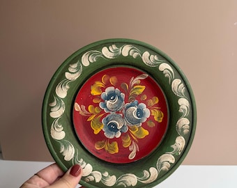Painted Wooden Wall Plate, Folk Art Hand Crafted Floral Motive, Rustic Bavarian Country Cottage Decor