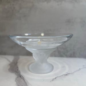 Sasaki Crystal Wings Centerpiece Bowl | Frosted Dove Pedestal | Made in Japan | Clear and Frosted Art Glass Console Bowl