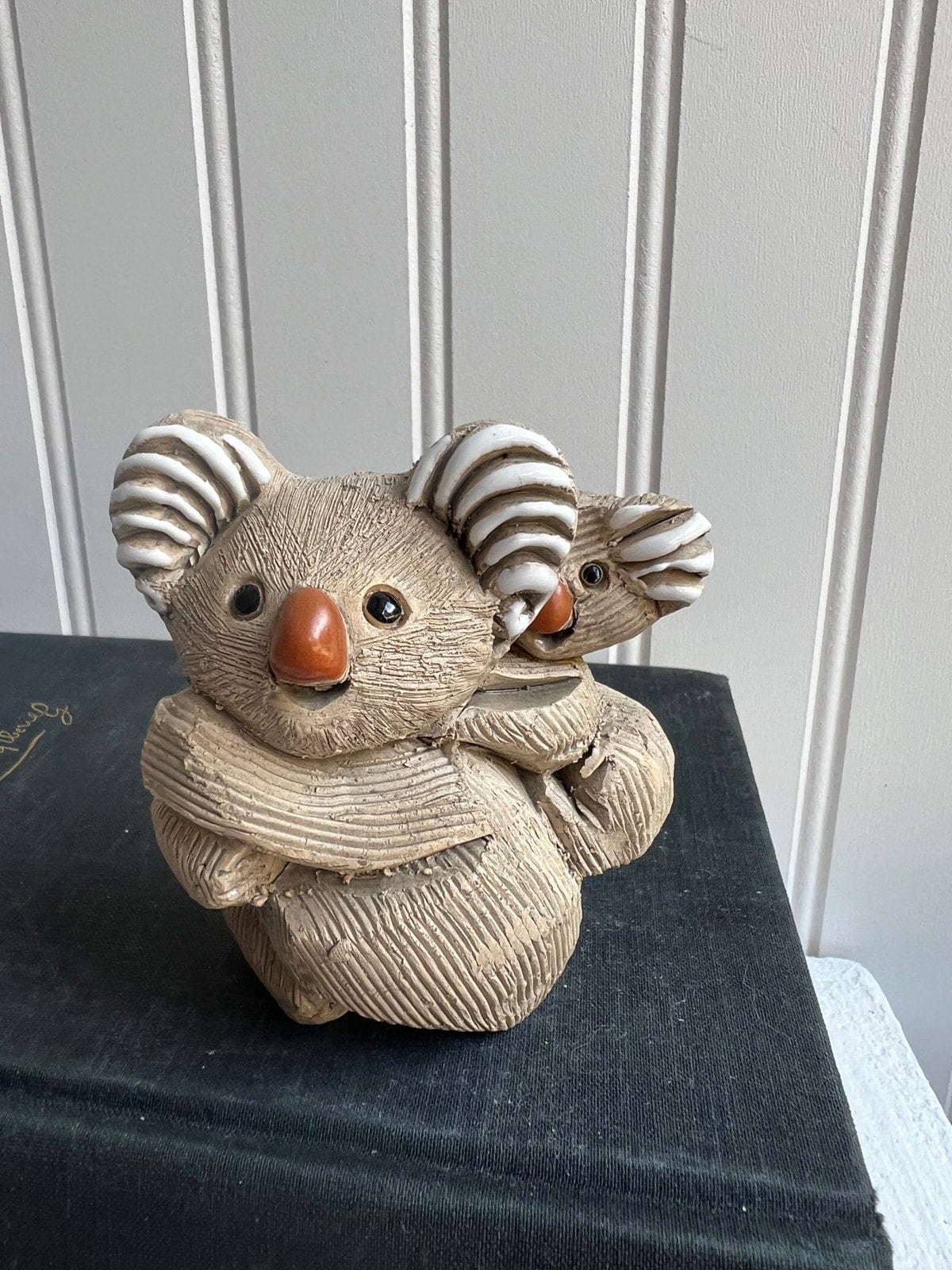 Vintage Artesania Rinconada Koala with Baby #78 Figurine | Handcrafted Clay Enamel | Retired | Made in Uruguay