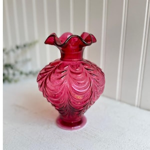 Fenton Pink Ruffle - Etsy