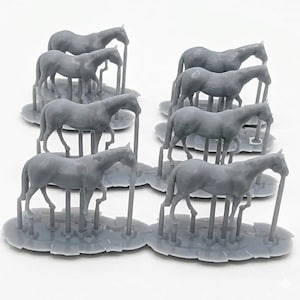 N Scale Horses Set of 8