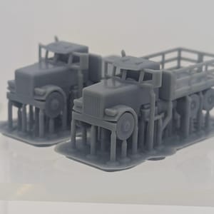 HO Scale Flat Bed Truck Set of 2