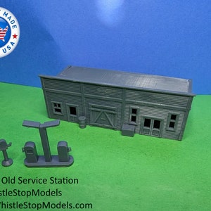 N-Scale Old Service Station Garage