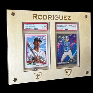 Présentoir à cartes gradué PSA gravé personnalisé iWoodMD - 2 cartes (gravées avec Rodriguez 1er RC) - Présentoir à cartes Julio Rodriguez 1er archer et recrue