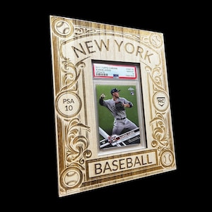 iWoodMD Présentoir pour cartes radiocommandé PSA 10 Rookie conçu et gravé sur mesure - « New York Baseball » (ivoire) - cadre qu'Aaron Judge, Derek Jeter