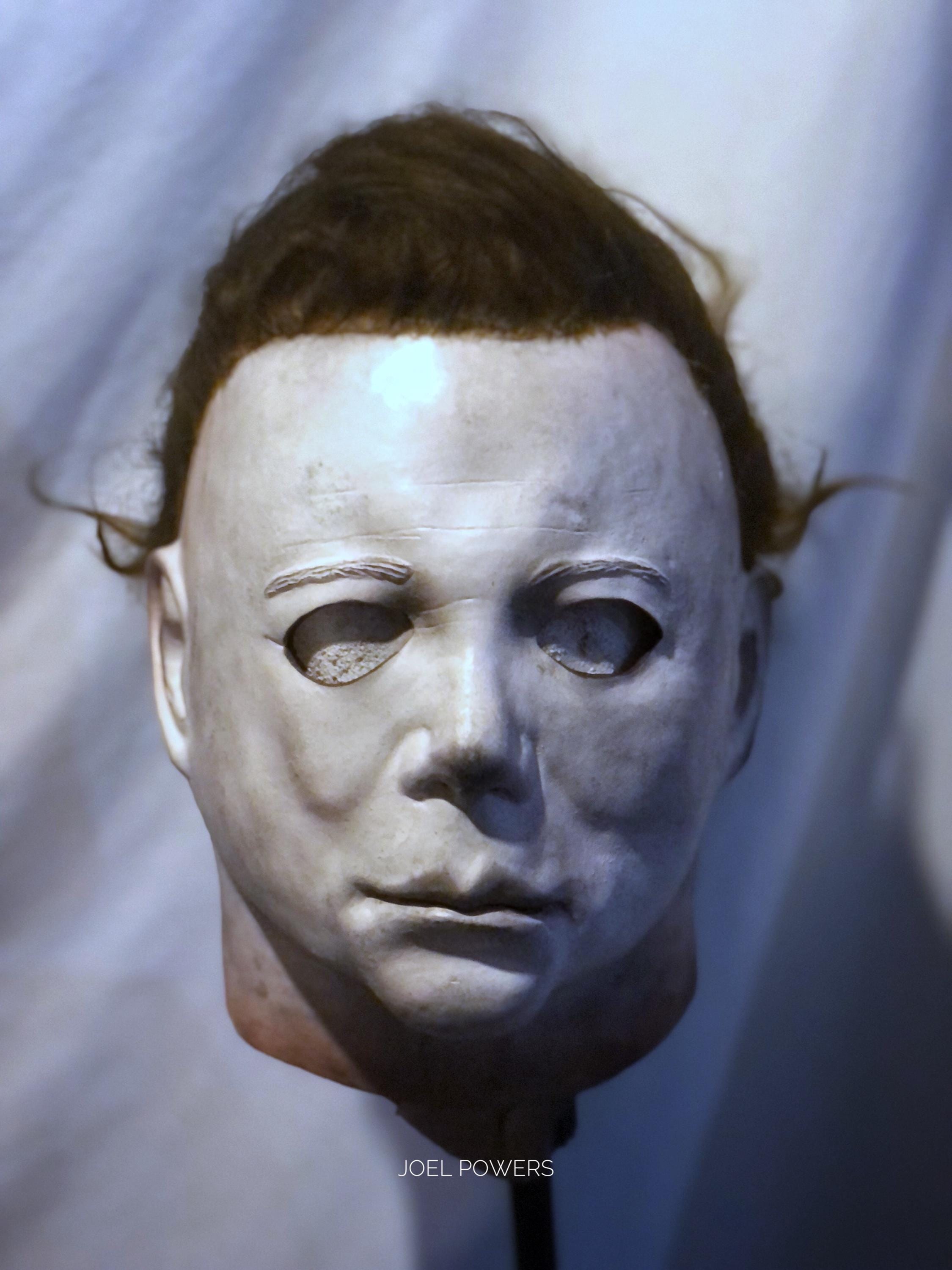 Michael Myers Halloween 1978 H1 Mask Replica: the “UL75 HD” - Hand
