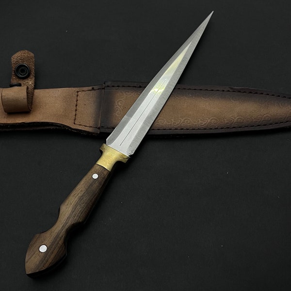 Personalisiertes Taschenmesser mit Gravur: Feststehende Klinge, Lederscheide, Walnussgriff