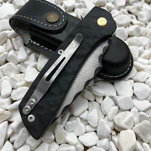 Cuchillo plegable grabado personalizado con clips, cuchillo de bolsillo hecho a mano, cuchillos para padrinos de boda, regalo para hombres, regalo personalizado para el día del padre, regalo al por mayor
