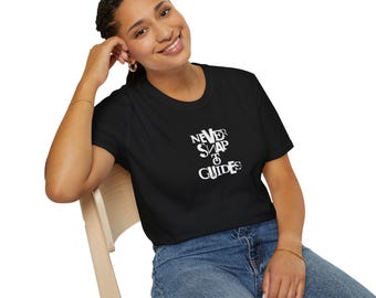 T-shirt noir amusant pour les graphistes, Never Snap to Guides. T-shirt à slogan répété, cadeau humoristique technique pour les créatifs, t-shirt pour les designers