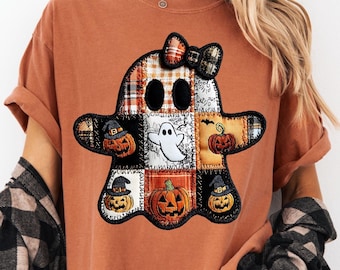 Patchwork Ghost PNG Halloween Vintage Quilt Ghost Sublimation Cozy Spooky Fall Shirt Design Retro Halloween Ghost PNG