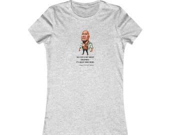 Camiseta com citação de Dwayne "The Rock" Johnson, roupa motivacional para academia, camiseta para quem trabalha duro.