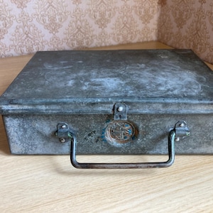 Vintage Document Box Metal Cash Box Home Decor Storage Handle. Galvanized Steel Storage Box Rustic Country Farmhouse Decor Old Metal Box