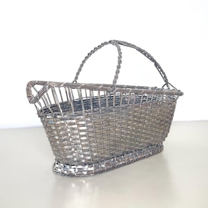 VTG, kosz na wino w stylu francuskim, wykonany z posrebrzanego drutu, wyprodukowany w Japonii w latach 60. XX wieku – wspaniały prezent dla gospodyni!