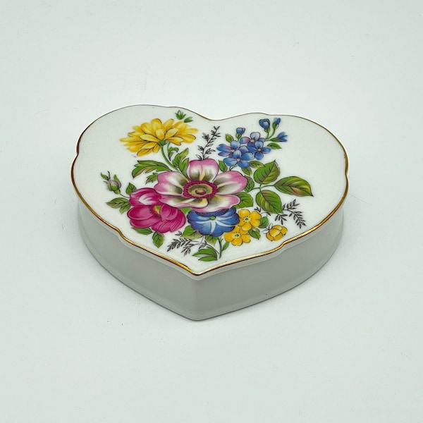 VTG, Porcelain Heart Shaped Transferware Trinket Box Wildflower Bouquet, Made in Japan 190s - Mother's Day Gift!