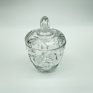 VTG, Early American Prescut Anchor Hocking Covered Trinket Box, 1970&#39;s - Great for Vanity!