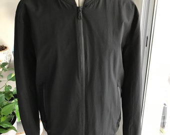 Blouson Zara léger taille M.