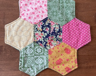 Hexagon table mat
