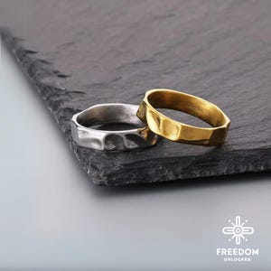 Geometric Stainless Steel Ring – Minimalist Design Punk Band, Modern Jewelry Gift for Men in Gold or Silver