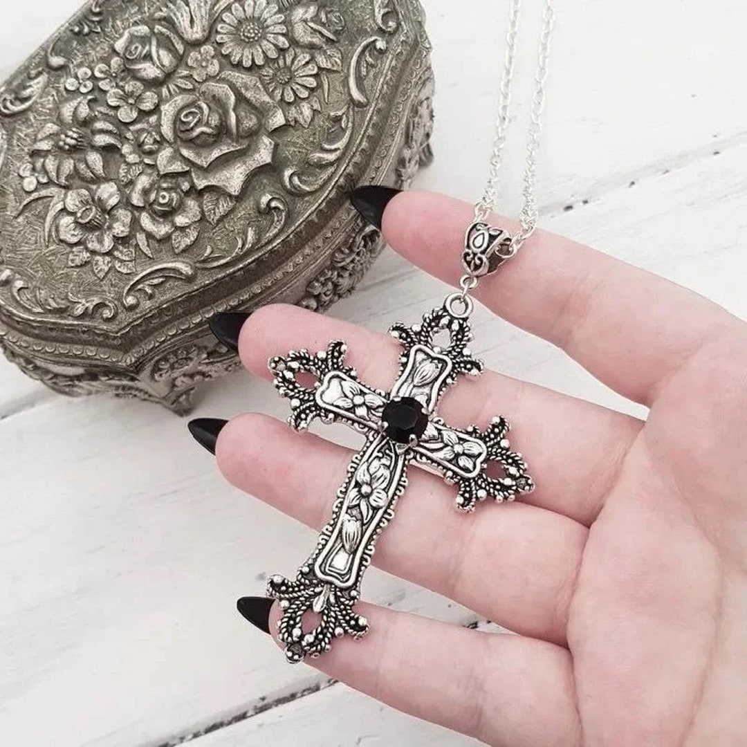 Y2K Cross Chain, Silver Cross Necklace Pendant, Men, Shiny Cross Chain, Streetwear Jewelry, Chain With Vintage Cross Pendant, Opium Necklace - Etsy Y2K Cross Chain, Silver Cross Necklace Pendant, Men, Shiny Cross Chain, Streetwear Jewelry, Chain With Vintage Cross Pendant, Opium Necklace - Etsy