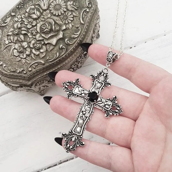 Opium Silver Cross Necklace Pendant, Y2K Cross Chain Men, Shiny Cross Chain, Streetwear Jewelry, Chain With Vintage Cross Pendant - Etsy Opium Silver Cross Necklace Pendant, Y2K Cross Chain Men, Shiny Cross Chain, Streetwear Jewelry, Chain With Vintage Cross Pendant - Etsy