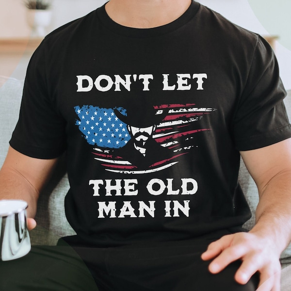 Don't Let The Old Man In T-Shirt, Rip Toby Keith Vintage Shirt, Country Music Memorial Retro Tee Gift For Boyfriend, Dad or Uncle