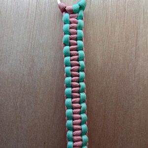 Paracord keychain