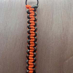 Paracord keychain